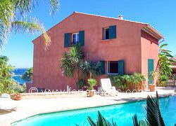  Ferienhaus Südfrankreich, Pool, Meerblick, am Strand in Carqueiranne