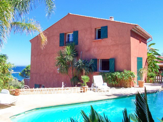 Ferienhaus Südfrankreich, Pool, Meerblick, am Strand in Carqueiranne