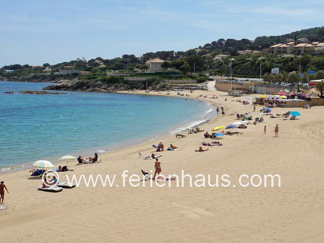 Strand in 1000 m Entfernung zum Ferienhaus in St. Aygulf in Südfrankreich