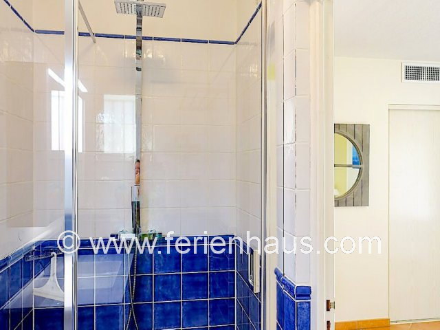 Ferienhaus Südfrankreich, moderne Bäder