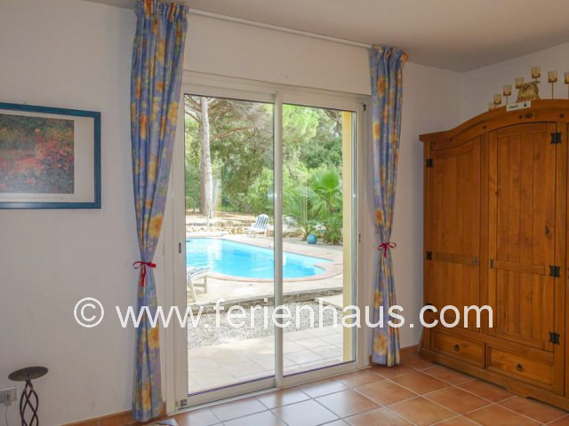 Ferienhaus mit privatem Pool in Privatdomaine in Les Issambres, Südfrankreich